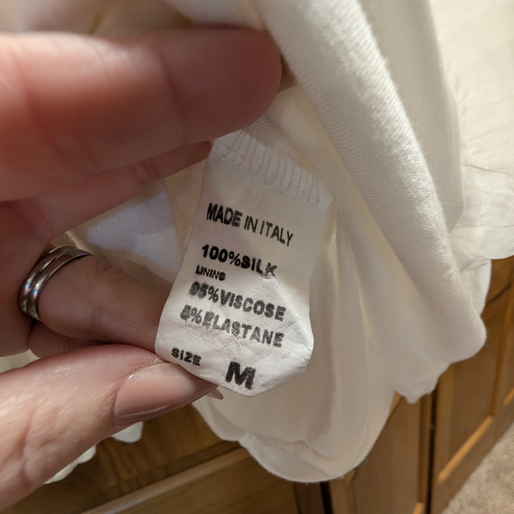 100% Silk Shirt. Made In Italy. Lightweight White Lace-Trim Tunic Top - Picture 8 of 8